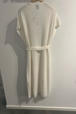 ALLUDE LANG CASHMERE JAKKE U. �RMER CREME