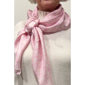 HEMISPHERE SILKE T�RKL�DE M�NSTRET ROSA