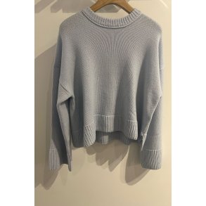 ALLUDE STRIK LYSEBL�