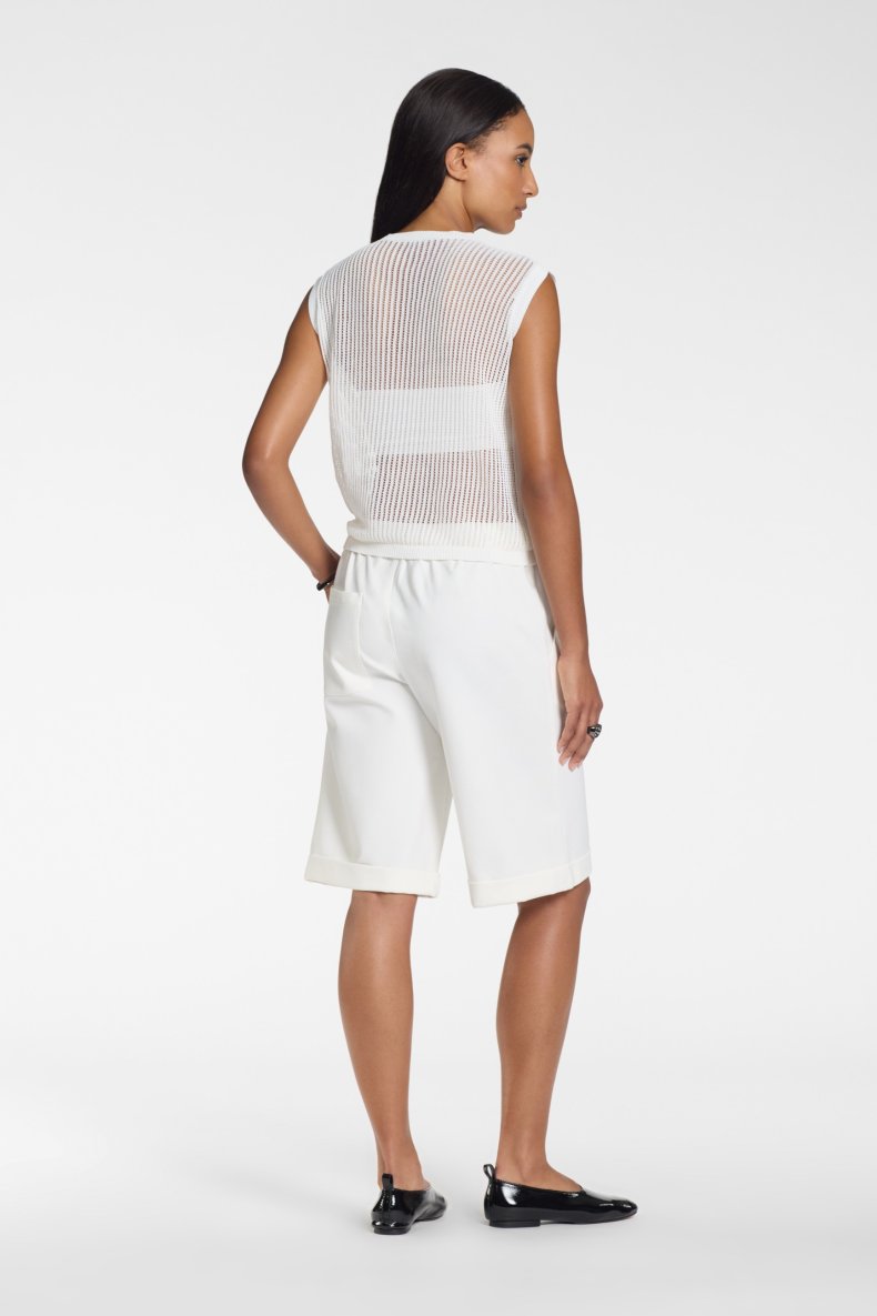 SARAH PACINI STRIK VEST OFF. WHITE