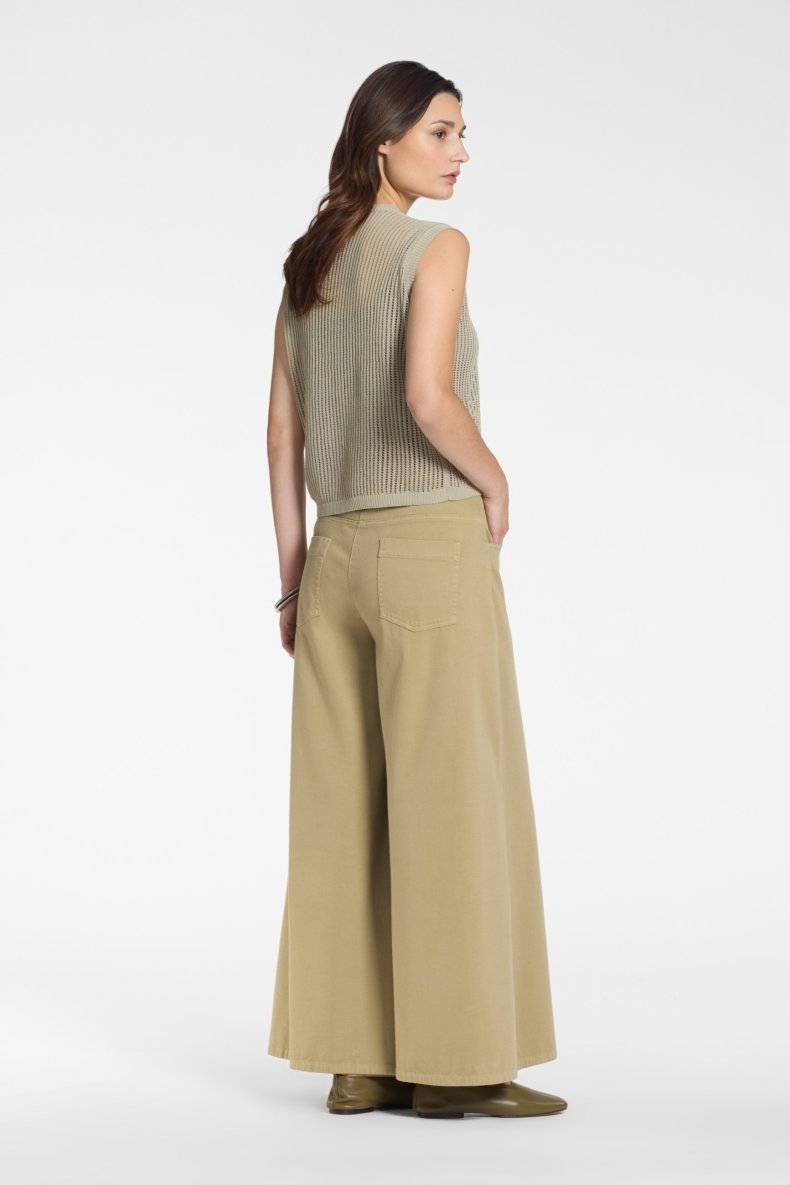 SARAH PACINI STRIK VEST SAND