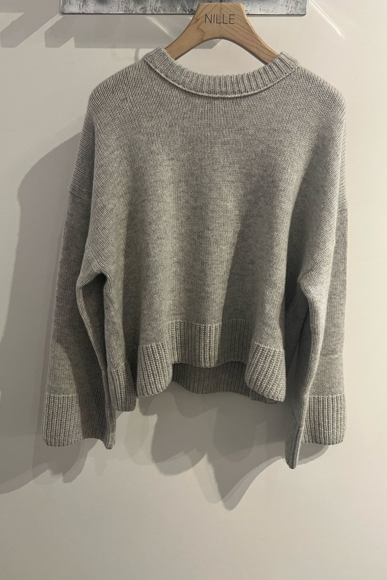 ALLUDE STRIK LYSE GR�