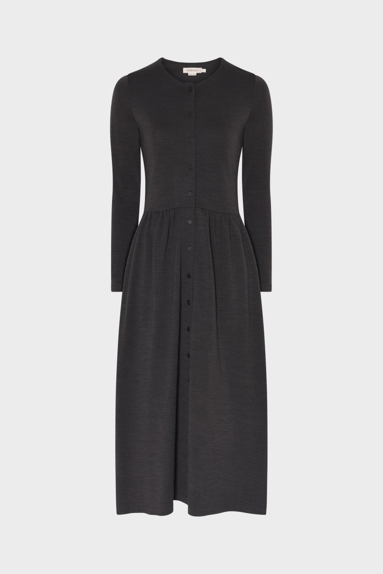 ELISE GUG KJOLE BRUN