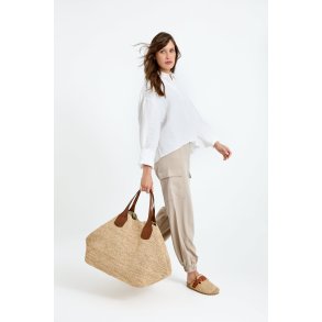 IBELIV STR� TASKE RIO TEA