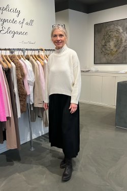 DRYKORN LANG NEDERDEL SORT