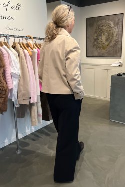 ICONS KORT JAKKE SAND