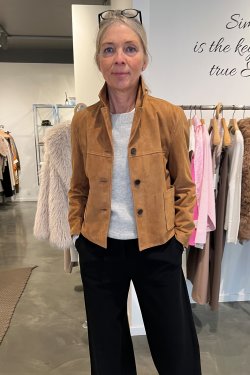 ARMA RUSKINDS JAKKE COGNAC